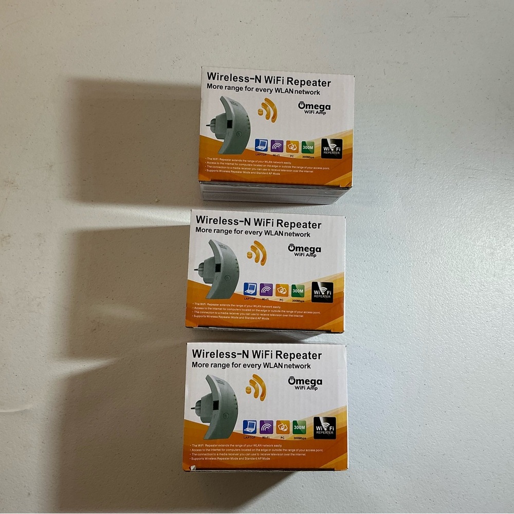 Wireless-N Wi Fi Repeater, New in box set of 3